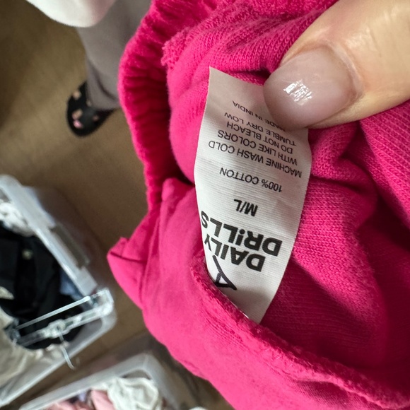 Daily drills SET  Terry crop sleeveless, with pants hot pink size M/L - Picture 10 of 10
